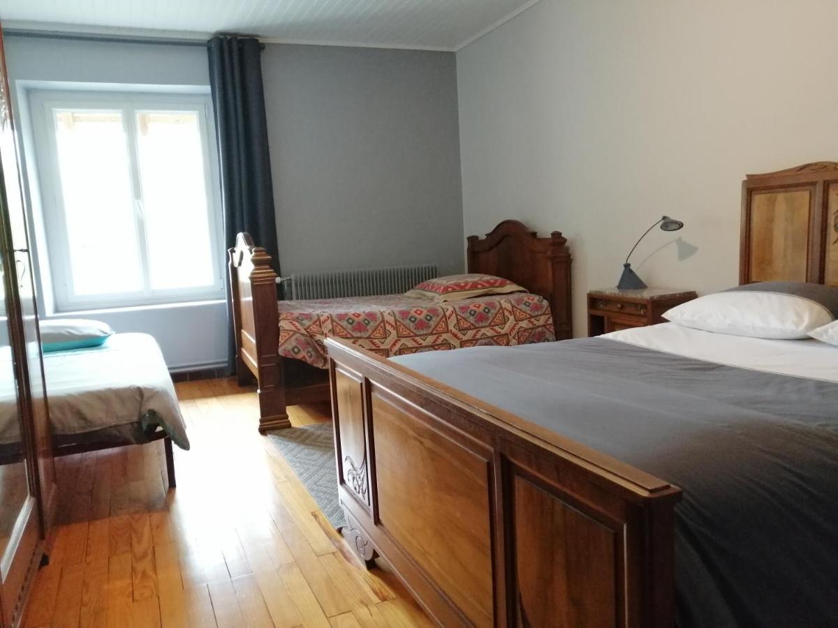 Balad'Ane Bed and Breakfast Flachères Exteriör bild